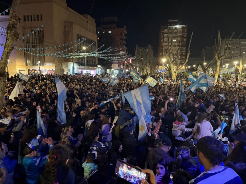 En la derrota, gratitud de los olavarrienses a un equipo de �poca
